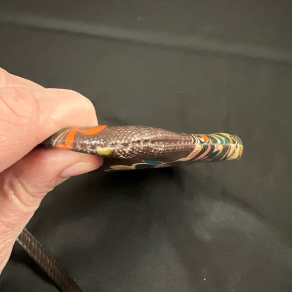 Fossil Key-Per Coated Canvas Purse Wristlet Floral Print Multicolor Zip Closure. - Picture 7 of 9